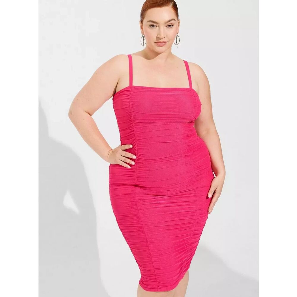 Plus Size Pink Midi Bodycon Dress with Spaghetti Straps